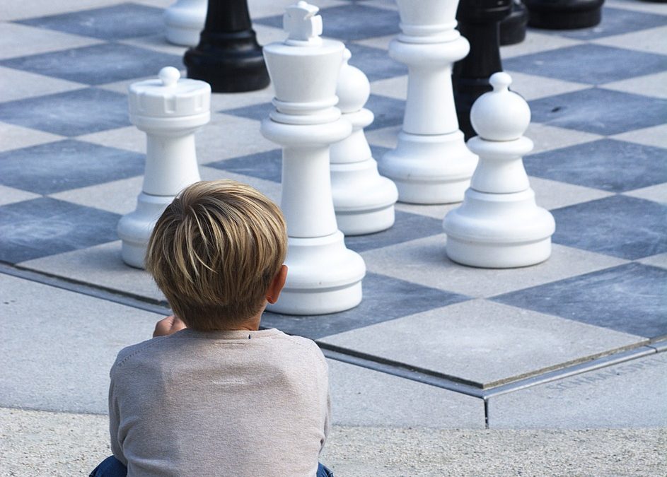 Escacs educatiu. A qui afavoreix l’ensenyament d’escacs a l’escola?